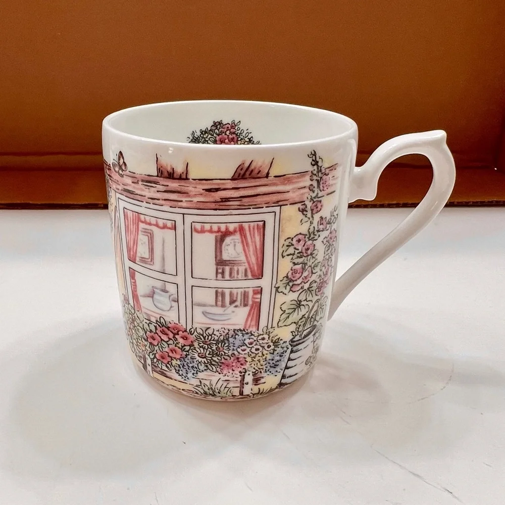 Springfield Fine Bone China Coffee Mug Cup Handcrafted England‎ Marigold Cottage